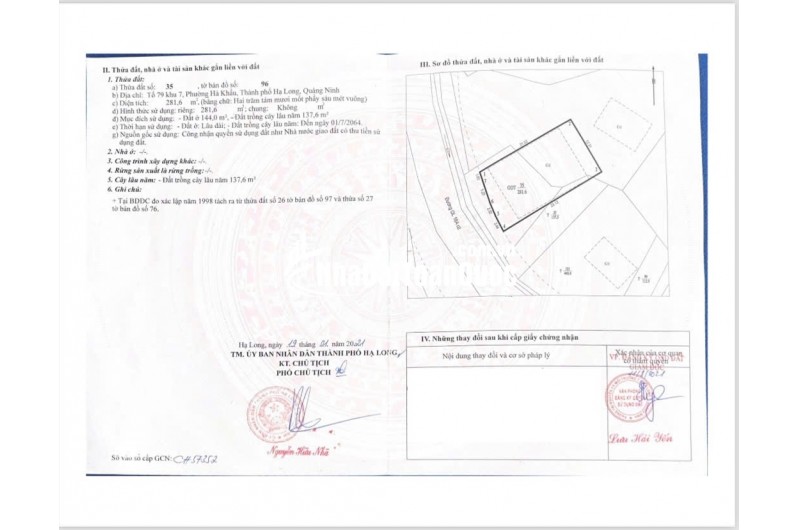 Cần bán lô đất mặt tiền rộng. Có thể chia được 2 lô đẹp. Tại Hà Khẩu - Hạ Long.
Quảng Ninh.